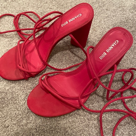 Gianni Bini pink block heels lace up - Picture 2 of 4